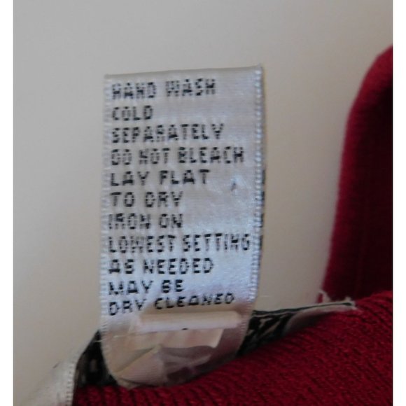 Chicos 3 Top Womens 16 XL Red Sleeveless Shell Tank Stretch Breathable Layering - Picture 7 of 8